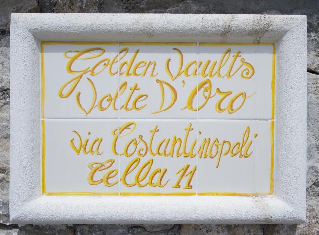 Golden Vaults 普莱亚诺 外观 照片